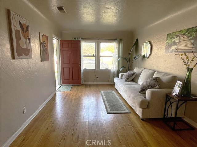 Merced, CA 95340,530 E 18th Street