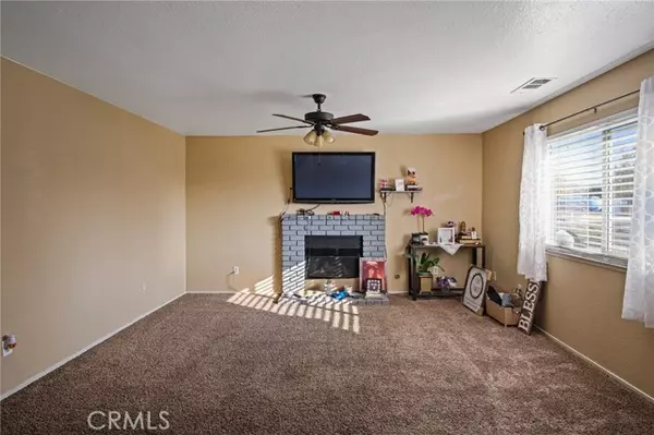 Winton, CA 95388,7132 Tokay Circle