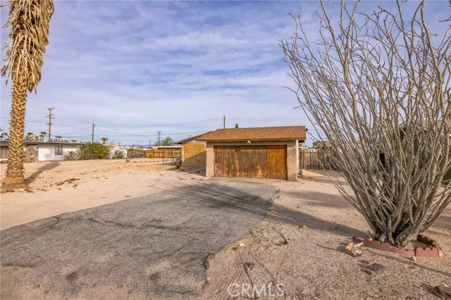 6425 Ocotillo Avenue, 29 Palms, CA 92277