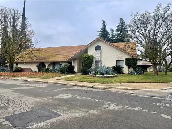 2817 Greenfield Drive, Merced, CA 95340