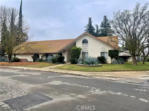 2817 Greenfield Drive, Merced, CA 95340