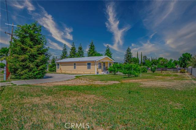 1735 Santa Fe Avenue, Merced, CA 95340