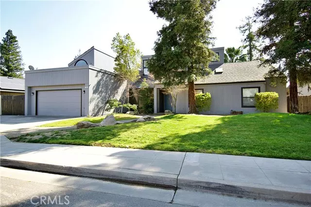 1956 Richert Avenue, Clovis, CA 93611