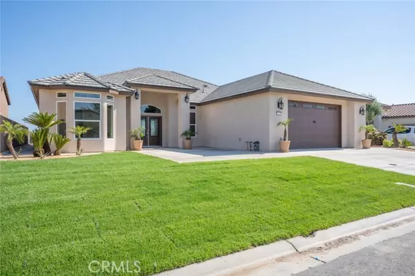 8305 Lake Shore Drive, Chowchilla, CA 93610