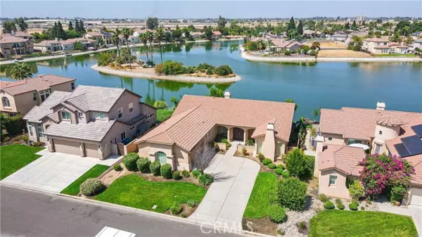 8455 Lake Shore Drive, Chowchilla, CA 93610