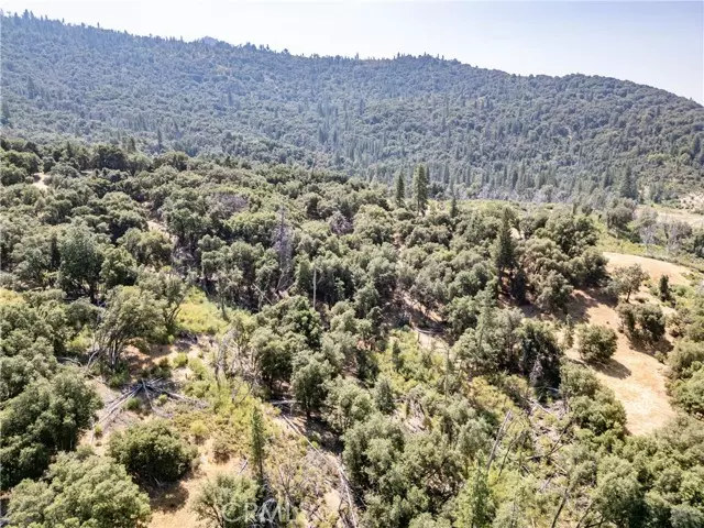 Mariposa, CA 95338,5 AC Parker