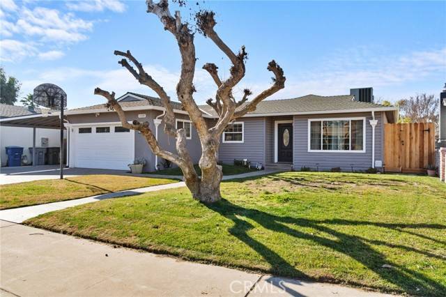 Clovis, CA 93611,1438 Beverly Court