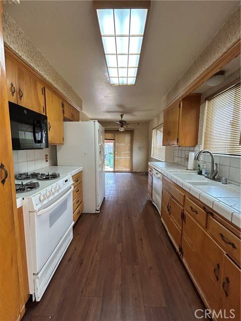 Madera, CA 93637,117 Berry Drive