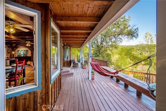 4518 Ganns Corral Road, Mariposa, CA 95338