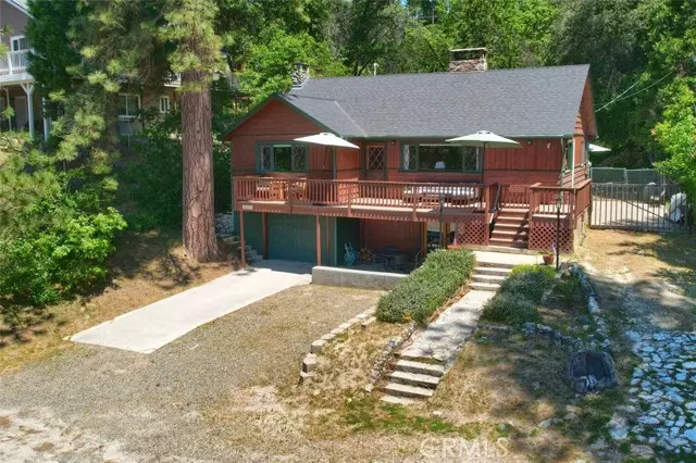 53373 Road 432, Bass Lake, CA 93604