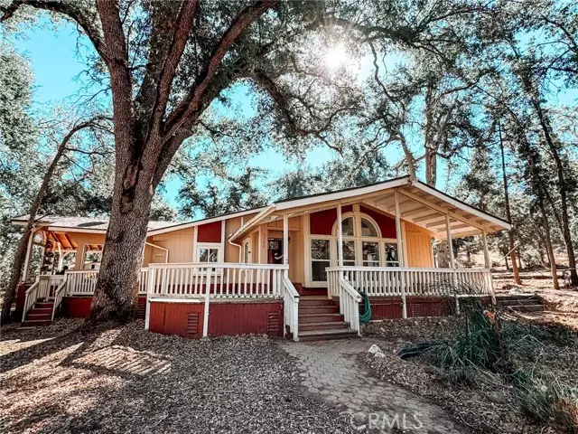 5782 E Whitlock Road, Mariposa, CA 95338