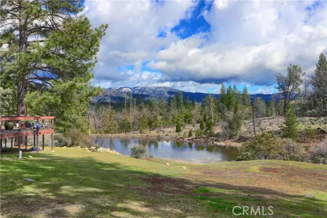 3025 Poppy Lake Road, Mariposa, CA 95338