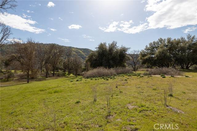 141 Indian Rock, Ahwahnee, CA 93601