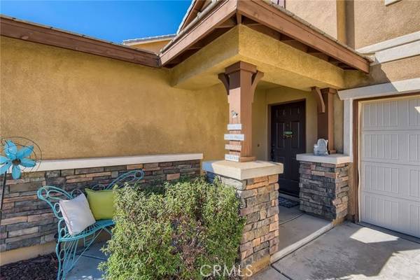 152 Yosemite Avenue, Perris, CA 92570