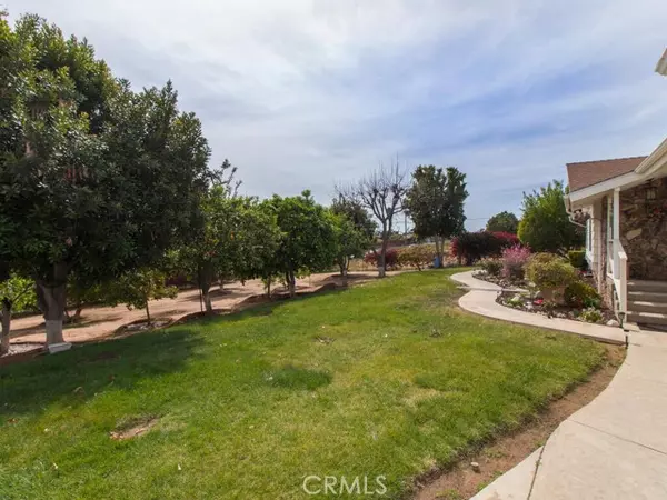 1722 E Fallbrook Street, Fallbrook, CA 92028