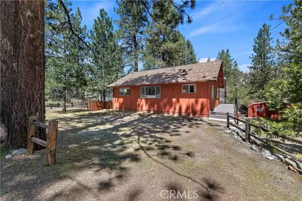 Wrightwood, CA 92397,990 Lark Road