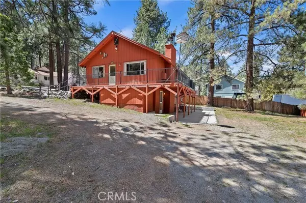 Wrightwood, CA 92397,990 Lark Road