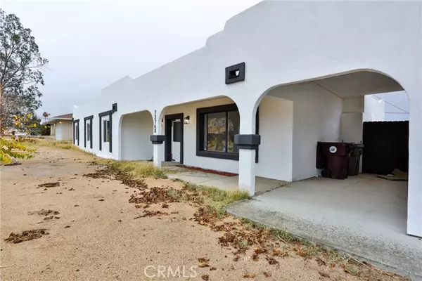 29 Palms, CA 92277,73768 Desert Dunes Drive