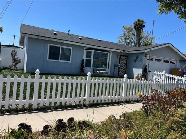 6661 Rockglen Avenue, San Diego, CA 92111