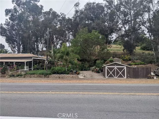 2691 S Mission Road, Fallbrook, CA 92028