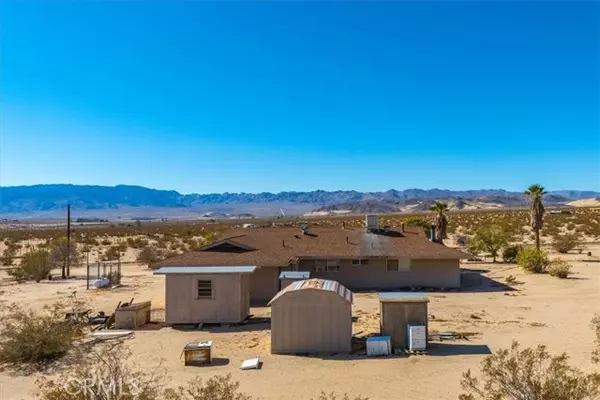 29 Palms, CA 92277,68558 Cleland Road