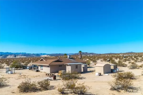 29 Palms, CA 92277,68558 Cleland Road