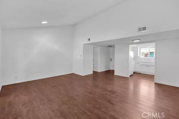 Oceanside, CA 92057,3760 Vista Campana #76