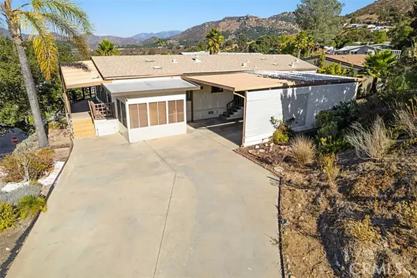 Fallbrook, CA 92028,4650 Dulin Road #214