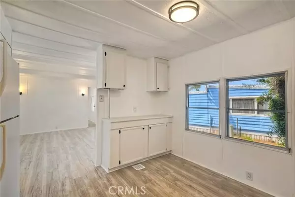 Encinitas, CA 92024,699 N Vulcan #1