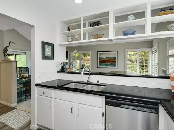 Solana Beach, CA 92075,930 Via Mil Cumbres #88