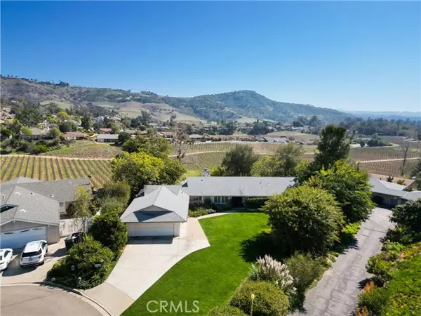 Fallbrook, CA 92028,2829 Golfview Drive