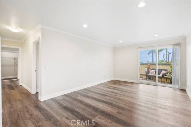 Fallbrook, CA 92028,868 E. Alvarado #6