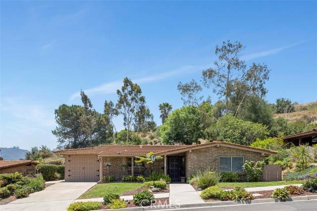 3331 Via Altamira, Fallbrook, CA 92028