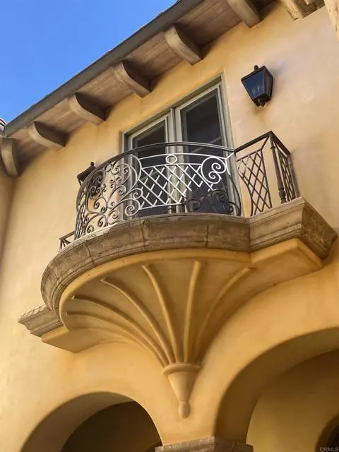 Rancho Santa Fe, CA 92067,5757 Linea del Cielo