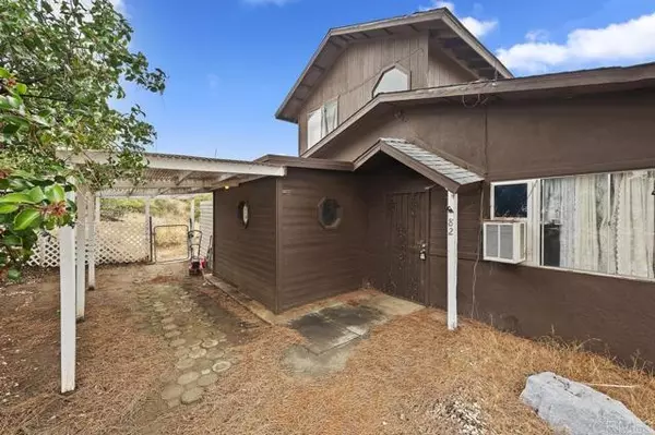 Alpine, CA 91901,80 Willowside Terrace