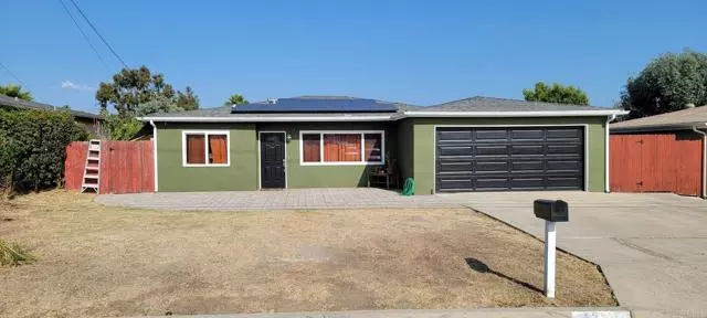 Vista, CA 92083,1333 Marabou Lane