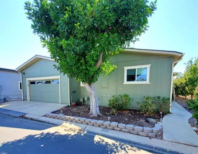 9255 N Magnolia #SPC 221, Santee, CA 92071