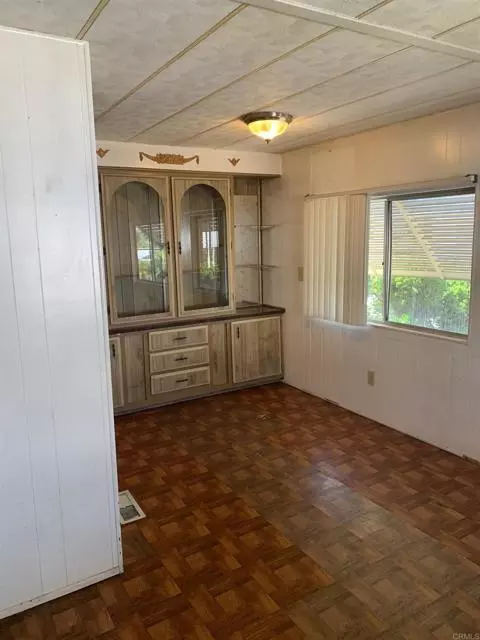 San Marcos, CA 92069,155 Las Flores Dr #52