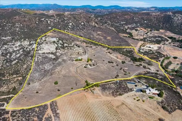 17272 Oak Hollow Road, Ramona, CA 92065