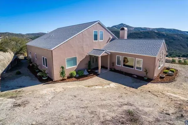 Ramona, CA 92065,17272 Oak Hollow Road