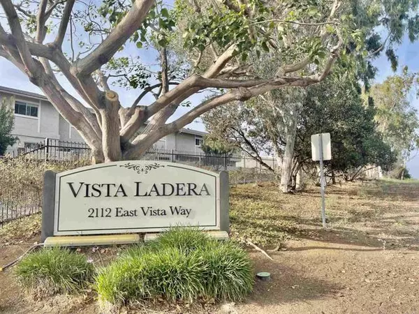 Vista, CA 92084,2112 E Vista Way #22