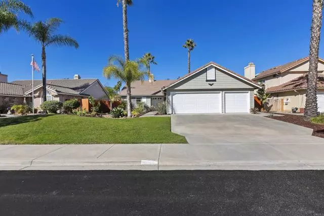 5521 Daybreak Ct, Oceanside, CA 92057