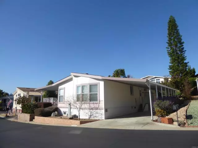 525 W El Norte Pkwy #242, Escondido, CA 92026