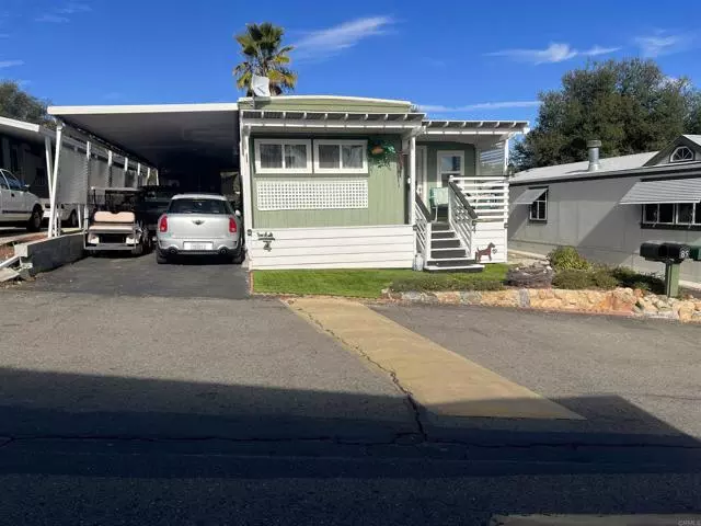 Valley Center, CA 92082,28890 Lilac #4