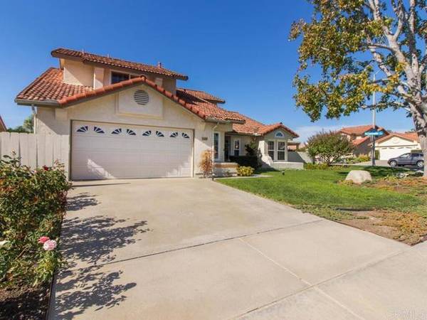 1449 Lewis Ct, Vista, CA 92081