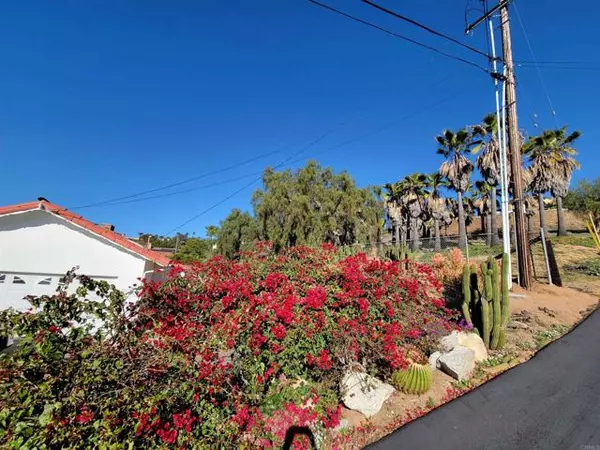 Vista, CA 92084,1852 Cathan Lane