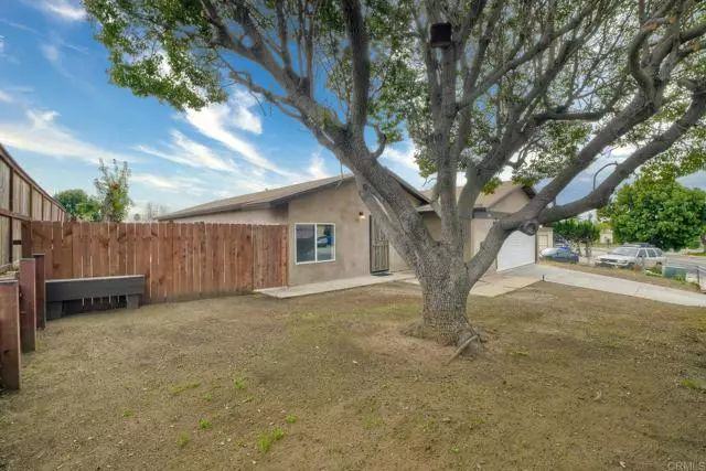 Oceanside, CA 92057,760 Via Callado