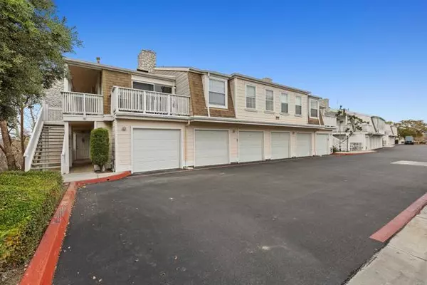 Oceanside, CA 92057,5048 Via Manos #E