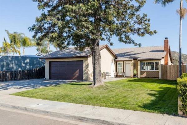 9721 Deer Hollow Court, Santee, CA 92071