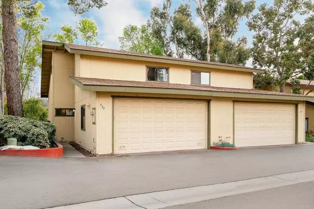 Vista, CA 92084,929 Marlin Drive